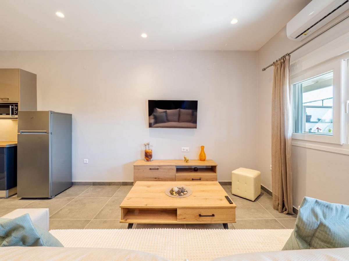 Alykes Potamou M&K - Katerina'S Stylish Apt Near Alykes Beach מראה חיצוני תמונה